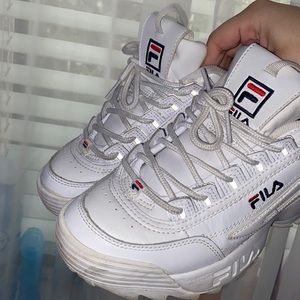 Women’s fila disruptor shoes